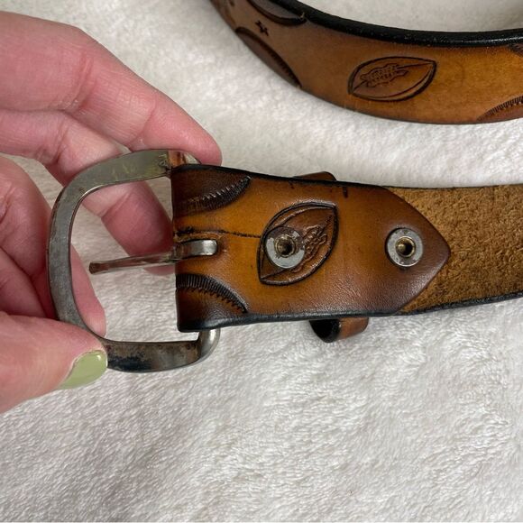 Hand Tooled Leather Belt Florida Gators Football Weathered Handcrafted Brown - Picture 5 of 16
